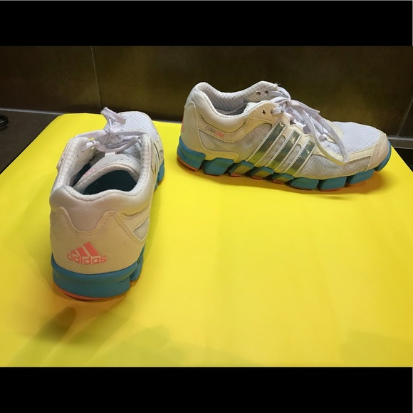 Adidas ClimaCool runners, white with blue , size 5.5 US - Picture 5 of 10